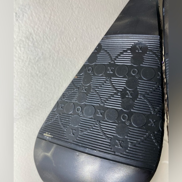 Vintage XOXO snakeskin heels - Picture 6 of 7